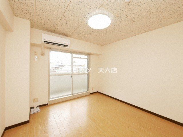 その他設備　下駄箱