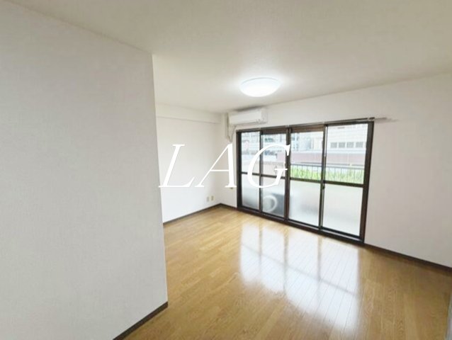 居室・リビング　洋室のお部屋です。