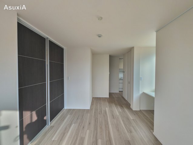 居室・リビング　別タイプのお部屋の写真です