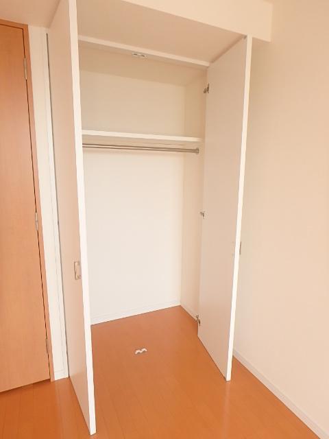 収納　別室参照