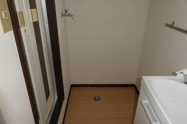 その他　洗濯機置き場