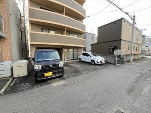 【フォレスト裏参道の駐車場】