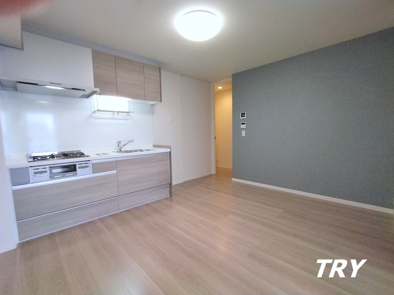 居室・リビング　アクセントクロスでお洒落なリビングですよ。