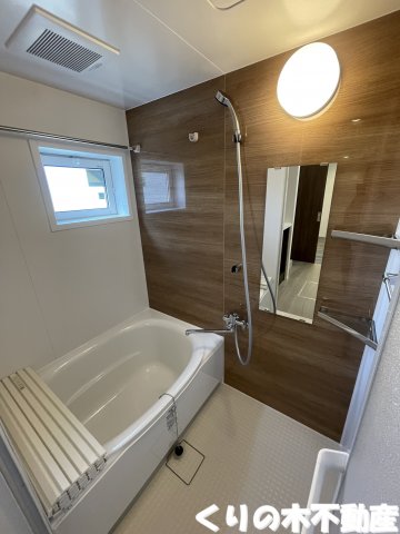 バス・シャワールーム　お風呂で日々の疲れを落としましょう