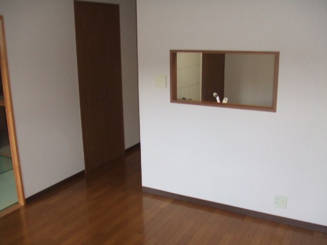 その他部屋・スペース　別タイプの室内写真（参考写真）になります。