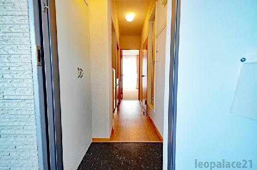 玄関　設備・使用は号室により異なる為、現況を優先致します。