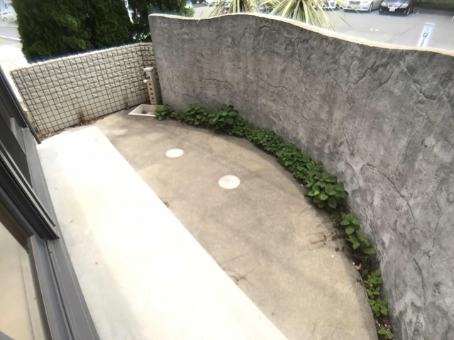 庭　専用テラス