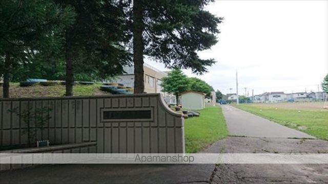 小学校　開西小学校（小学校）まで1560m