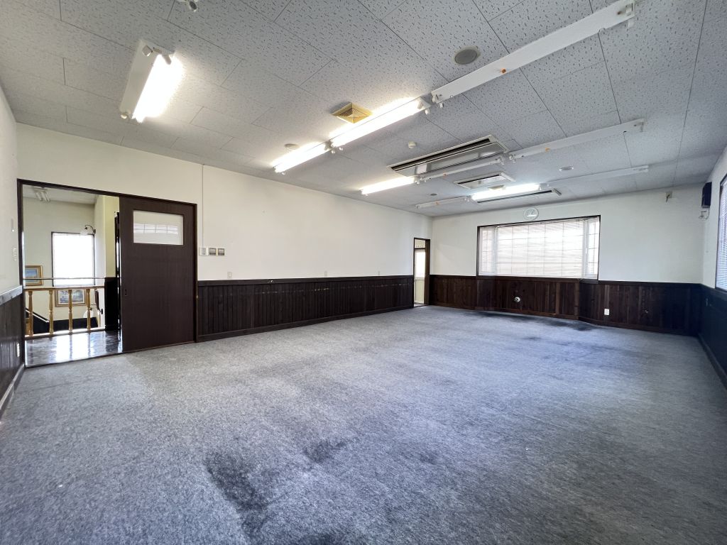 函館市本通りの居間写真
