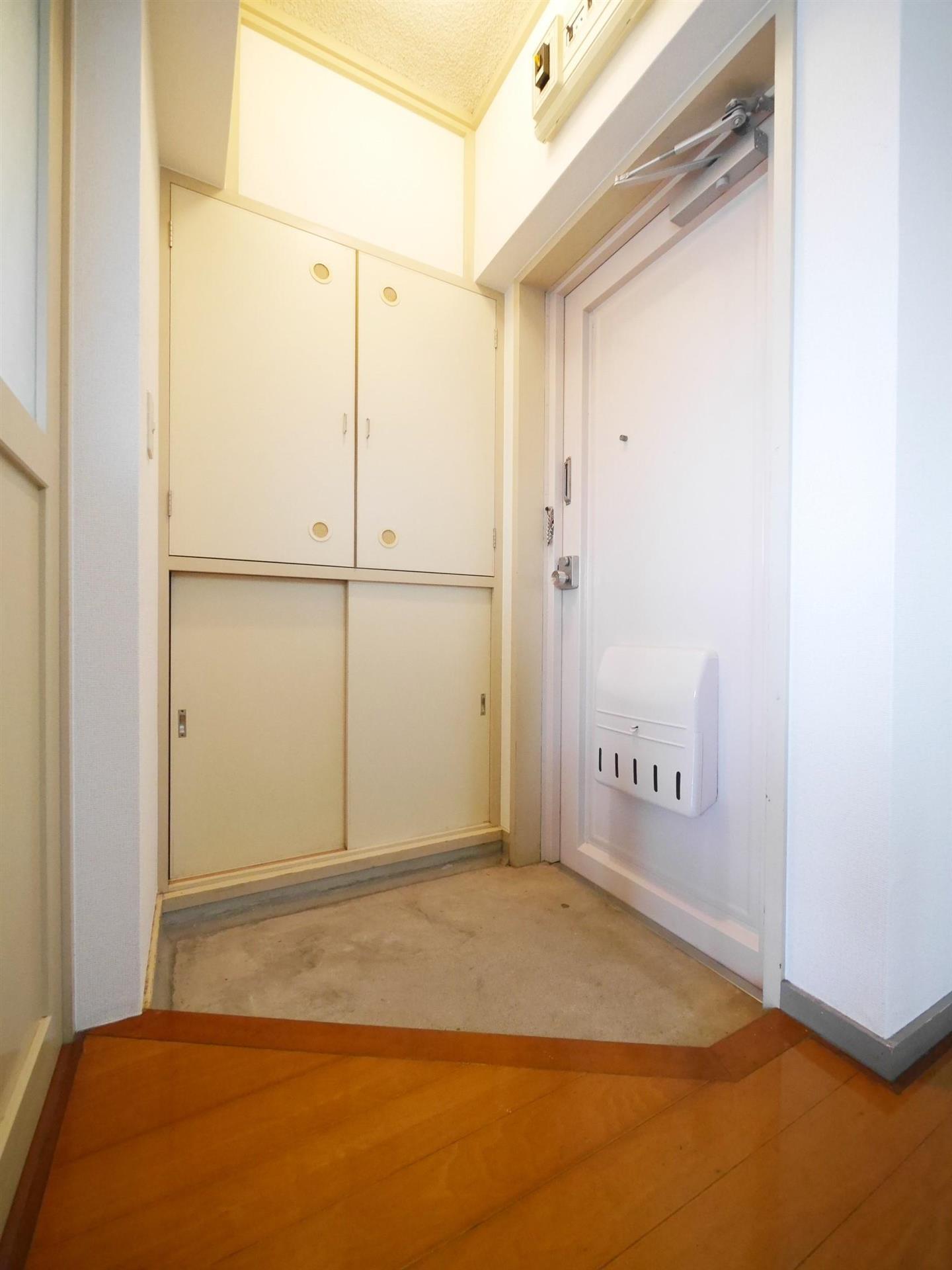 玄関　※同仕様写真