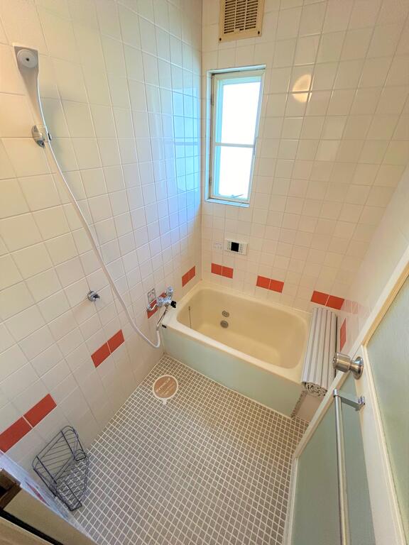 バス・シャワールーム　同タイプの間取りの写真となります。