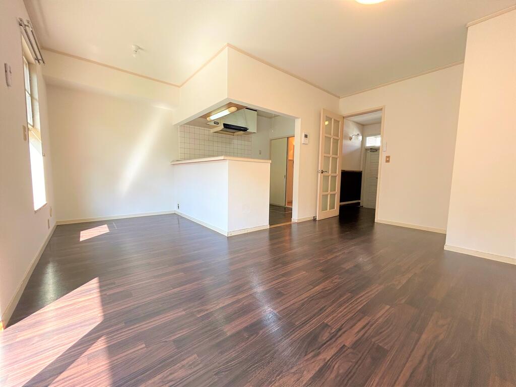 居室・リビング　同タイプの間取りの写真となります。