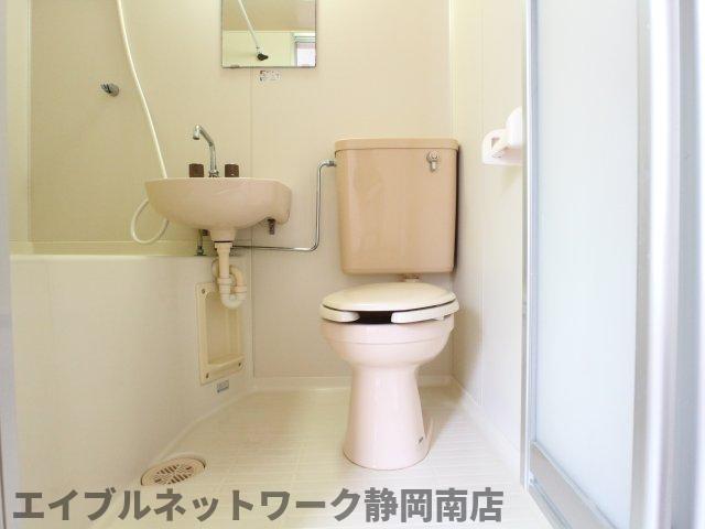 トイレ　ユニットトイレ