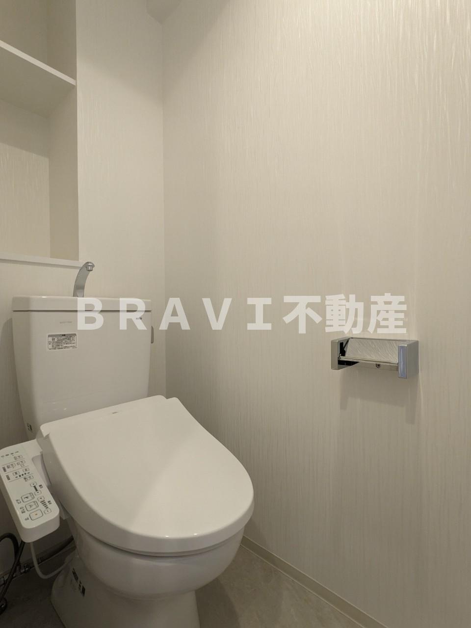 トイレ　【プレジオ鎗屋町】