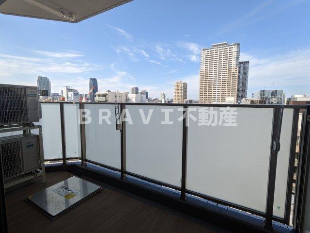 バルコニー　【プレジオ鎗屋町】