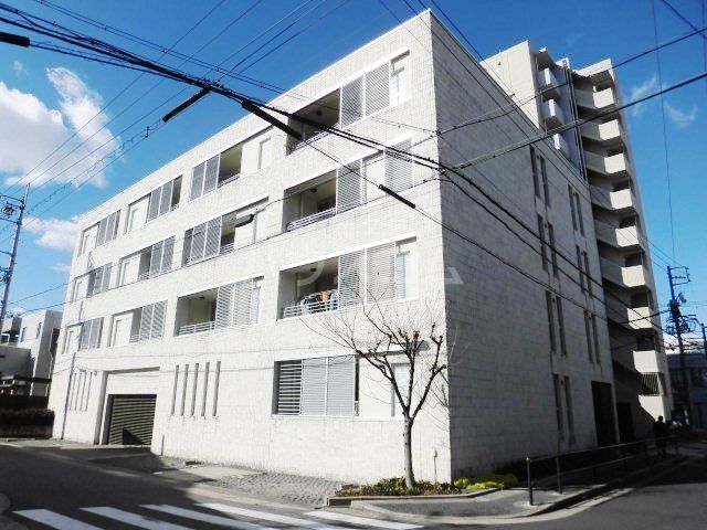 名古屋市千種区橋本町のマンションの建物外観