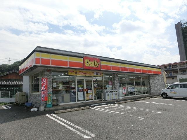 【ＲＥＸＹＺ槻田IIのコンビニ】