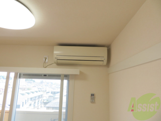 その他設備　ちゃんとエアコンもついているので、安心してくださいね。