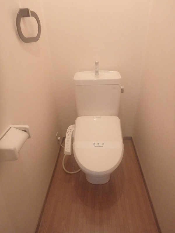 トイレ　図面と現状に相違がある場合には現状を優先