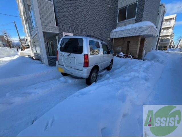 【アウローラの駐車場】