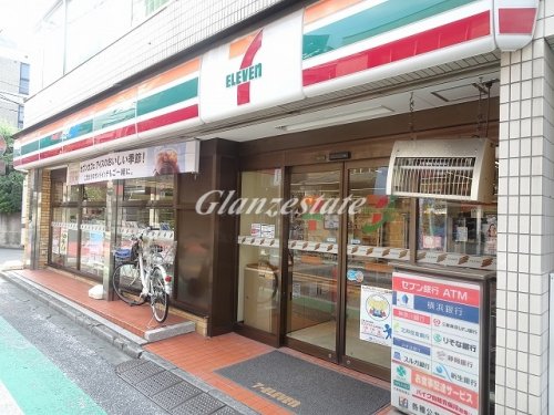 【川崎市高津区坂戸のアパートのコンビニ】