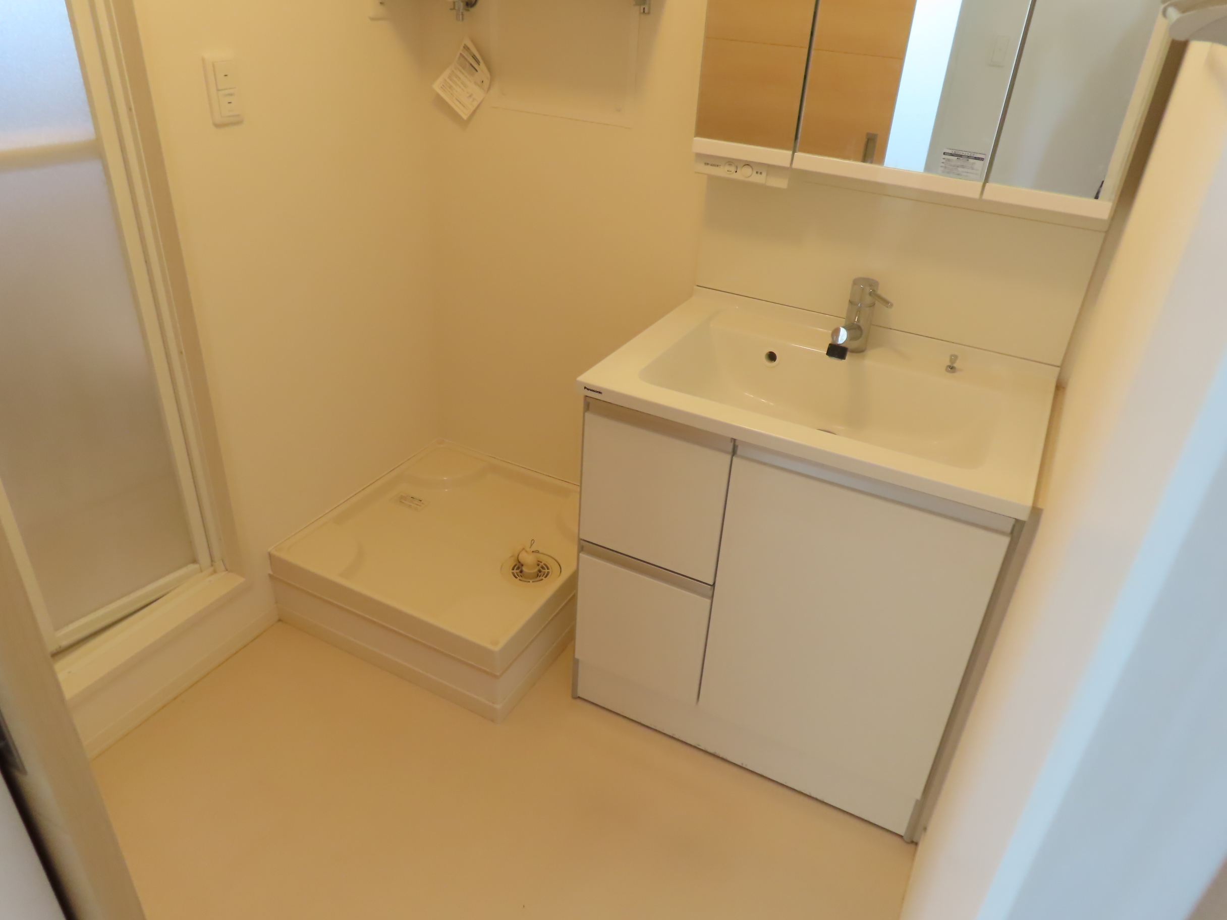 洗面設備　※写真・動画・パノラマは同物件別部屋のものです。