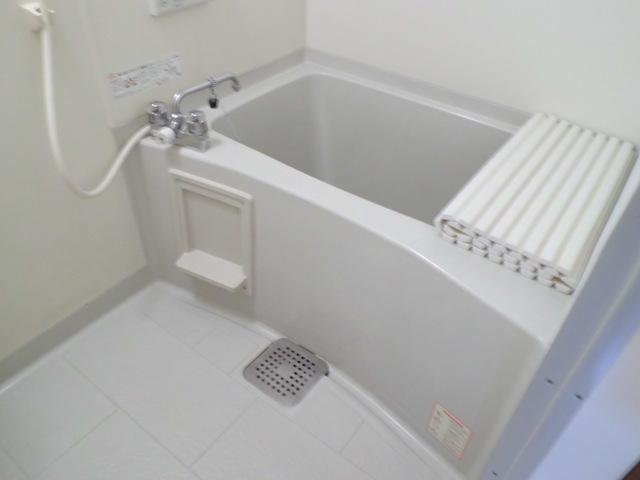 バス・シャワールーム　浴室