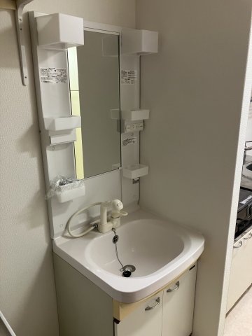 洗面設備　独立洗面台付き