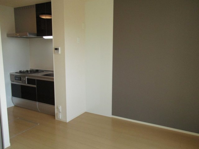 居室・リビング　別部屋参照・現状優先