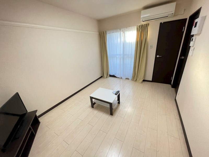 居室・リビング　リビング