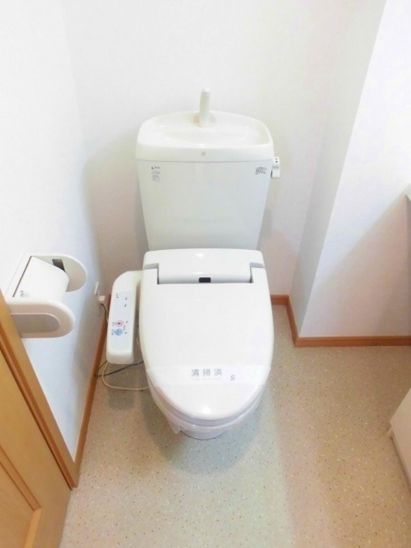 トイレ　図面と現状に相違がある場合には現状を優先