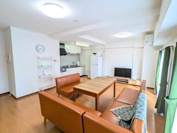 居室・リビング　モデルルーム実施時のものです♪