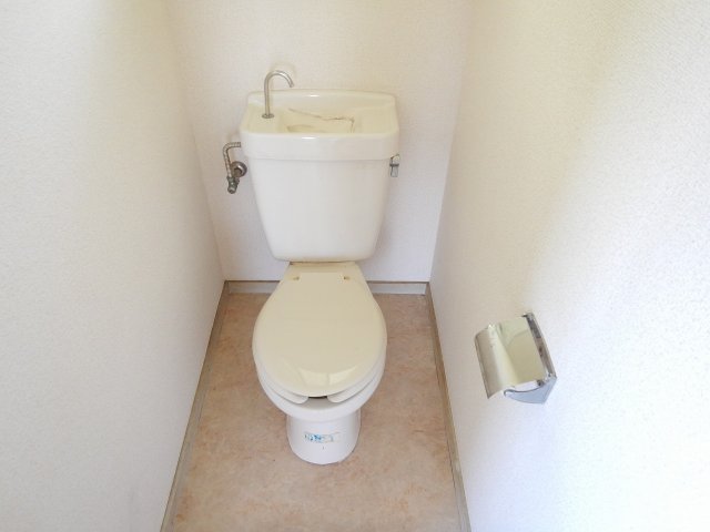 トイレ　別号室参考写真