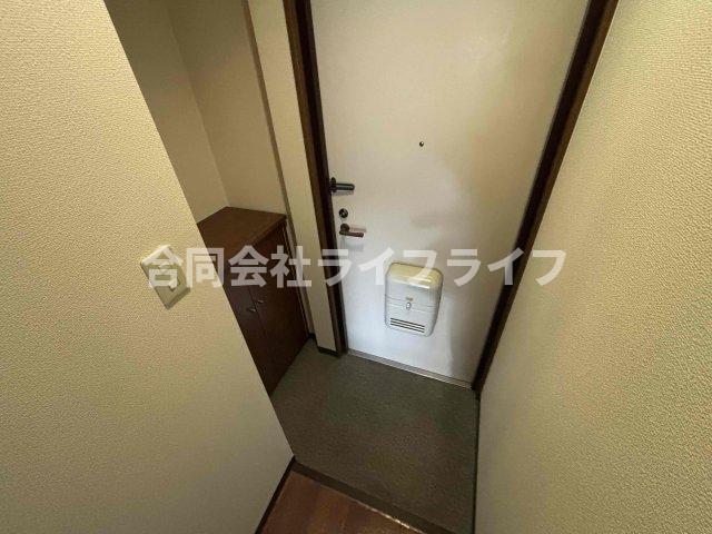 玄関　落ち着いた玄関です