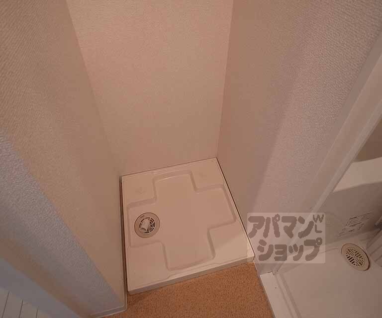 その他設備　室内に洗濯機置き場完備