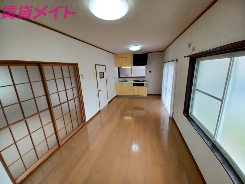 居室・リビング　即入居可