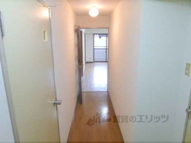 眺望　玄関からの様子