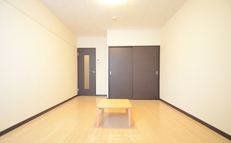 居室・リビング　同等タイプのイメージ写真です。