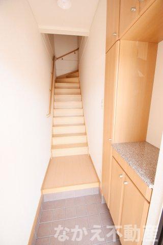 玄関　シンプルで使いやすい玄関です