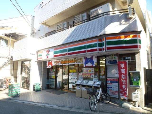 コンビニ　セブンイレブン（コンビニ）まで160m