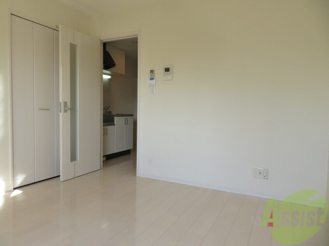 その他部屋・スペース　寝室はございませんがベッドも置けるスペースあります。