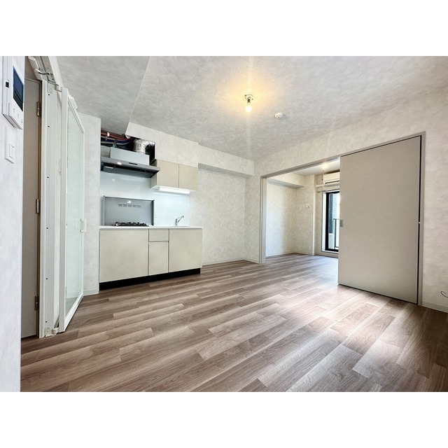 居室・リビング　居間