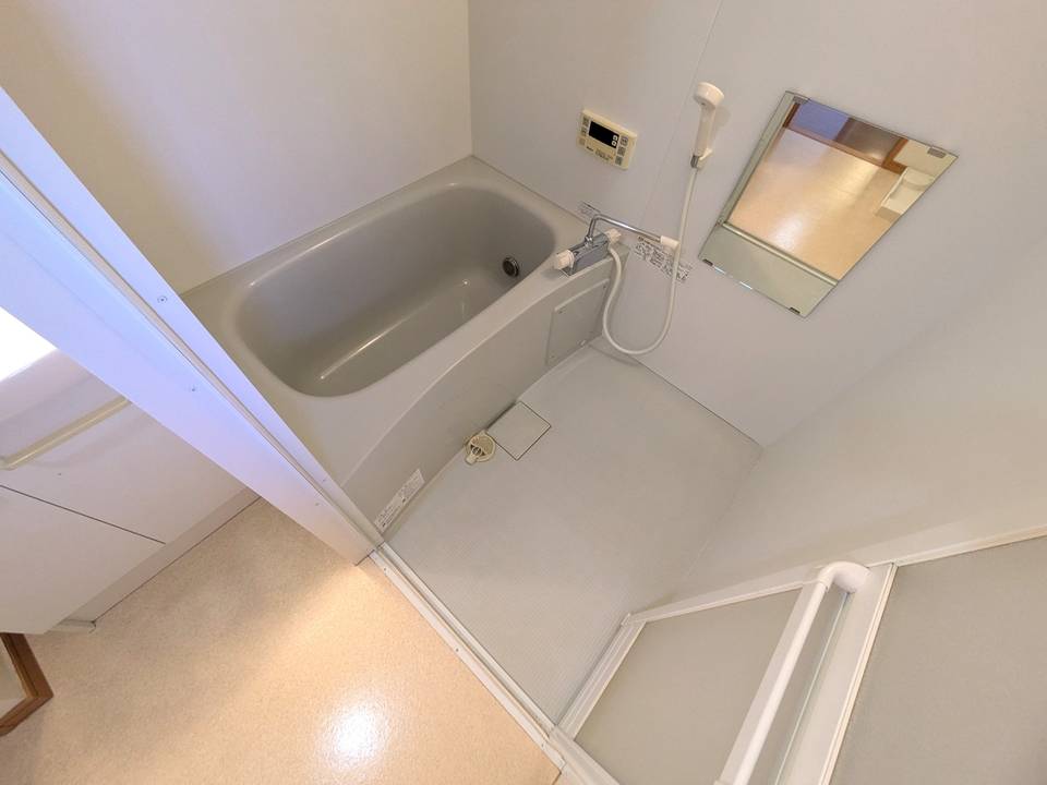 バス・シャワールーム　浴室