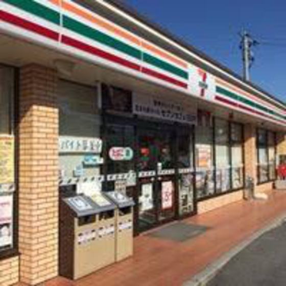 コンビニ　セブンイレブン広島馬木店（コンビニ）まで636m