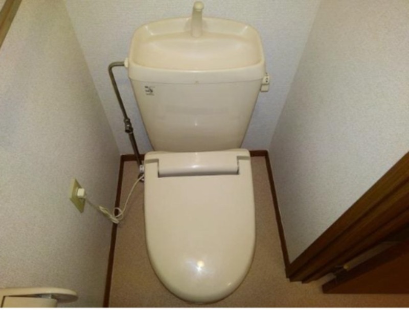 トイレ　図面と現状に相違がある場合には現状を優先