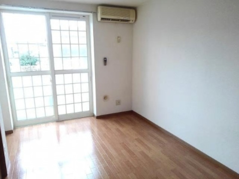 居室・リビング　図面と現状に相違がある場合には現状を優先