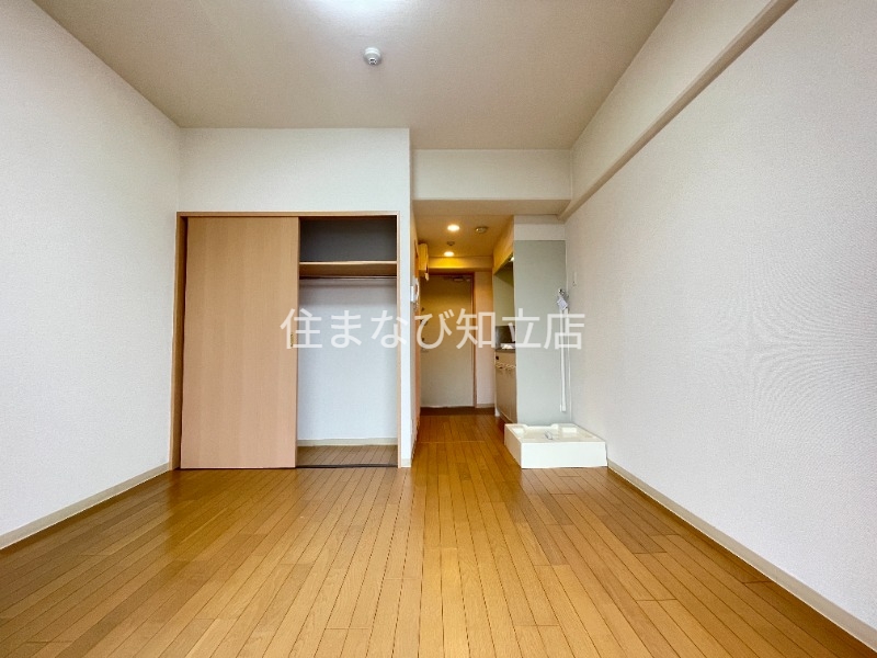 居室・リビング　同型別部屋写真