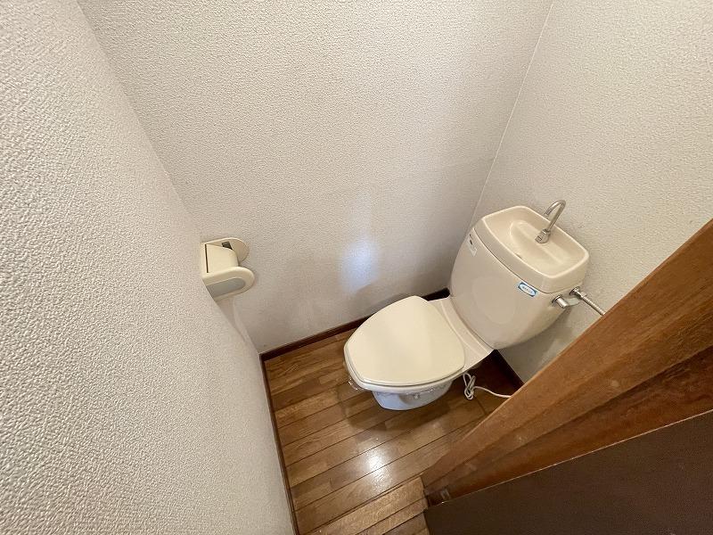 トイレ　トイレ