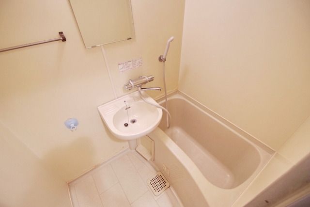 バス・シャワールーム　★一日の疲れを癒すバスルーム★