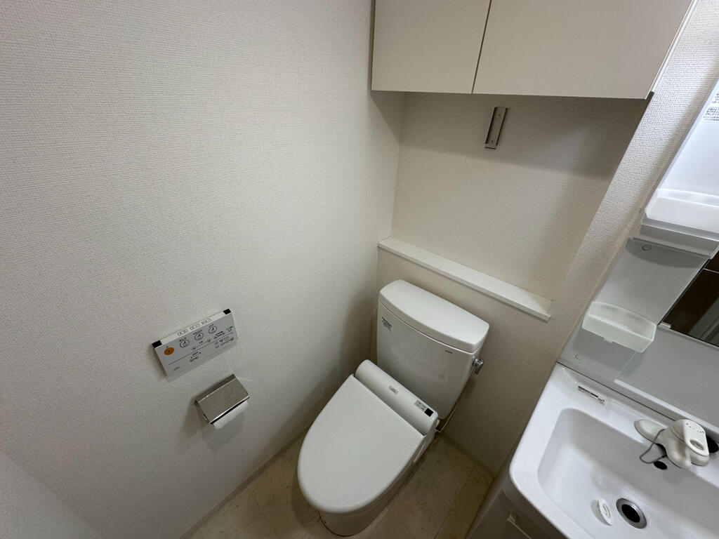 トイレ　写真は別部屋同条件です。